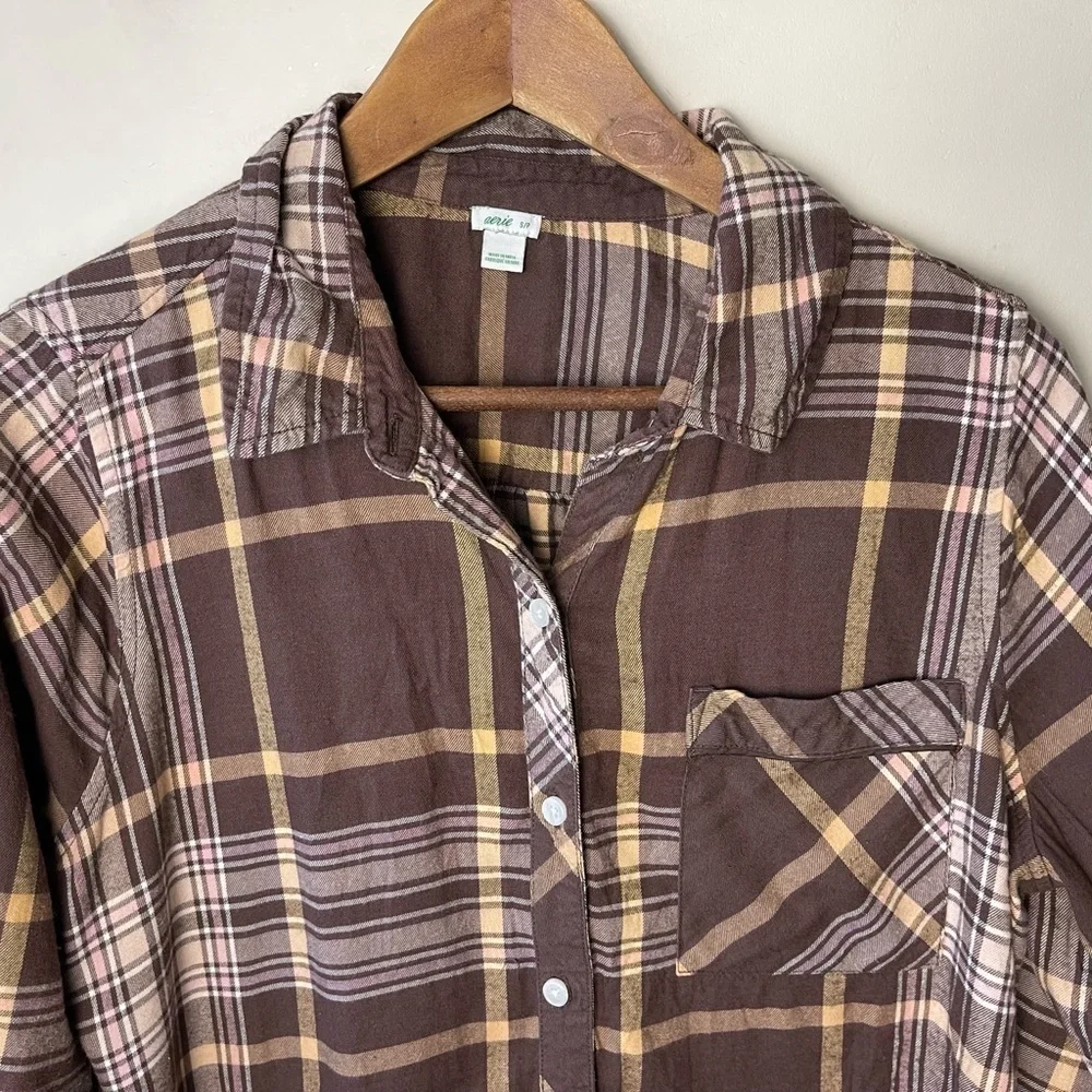 Aerie neutral brown plaid lightweight oversized relaxed fit flannel small - Picture 3 of 9